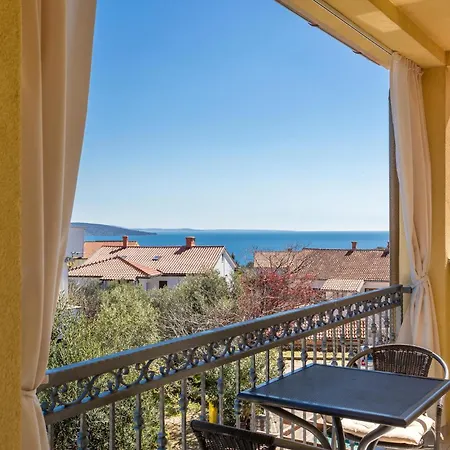 Appartamento 1 Bedroom Cozy In Krk *